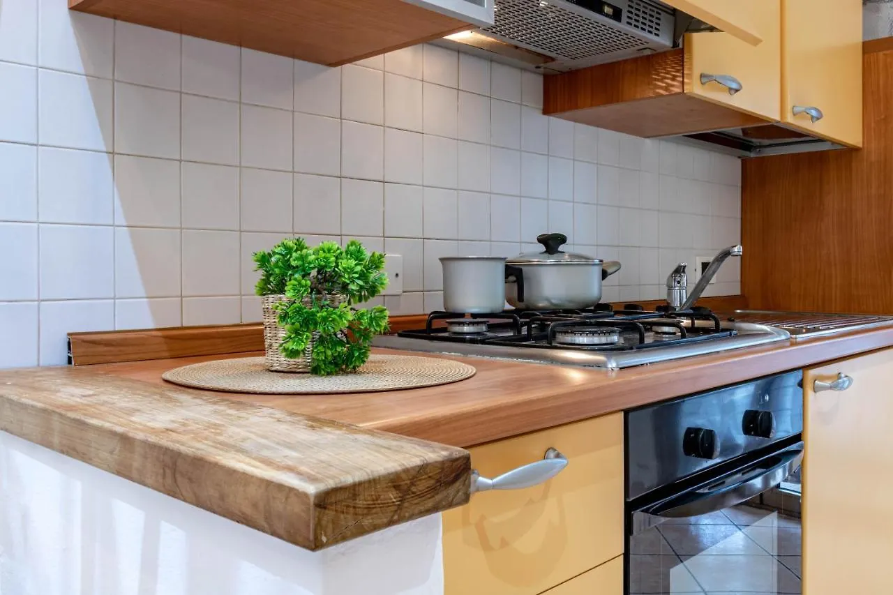 H11 Trilocale Arma Mare - Ciclabile - Centro Apartment Taggia